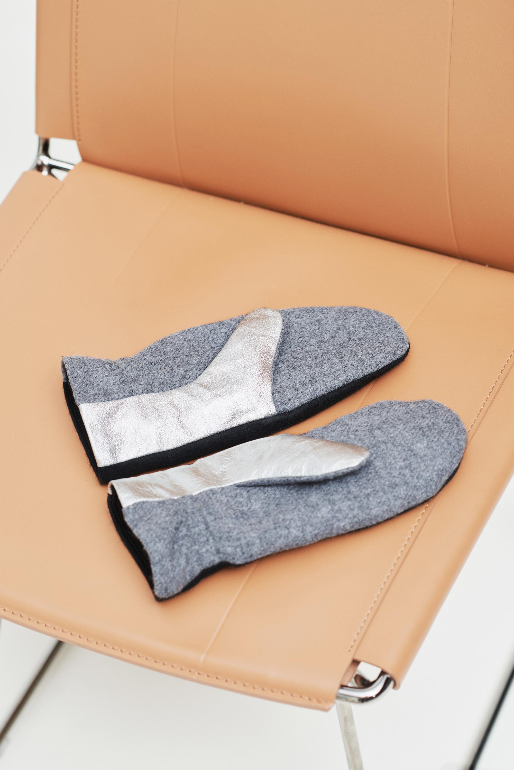 Gray and silver mittens with metallic palm detail
